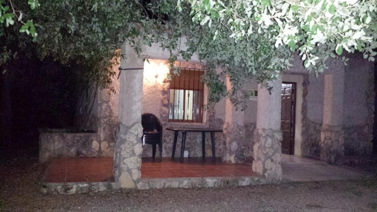 Casas Rurales Amable- Yeste Cortijo Prados Extérieur photo